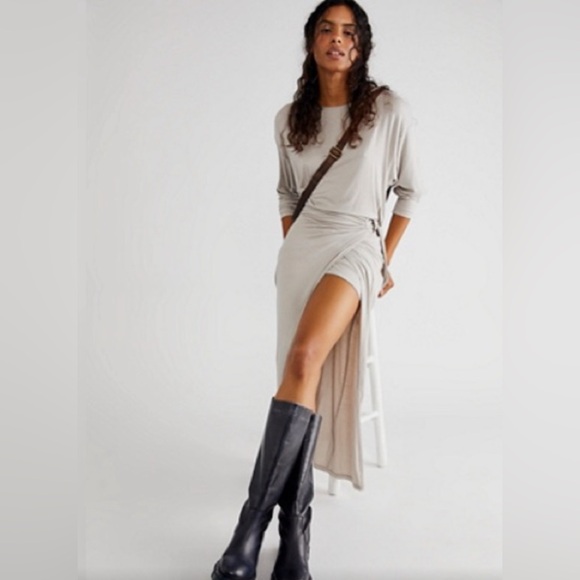 NWOT FREE PEOPLE Alyssa Long Sleeve Wrap Dress - Picture 1 of 12